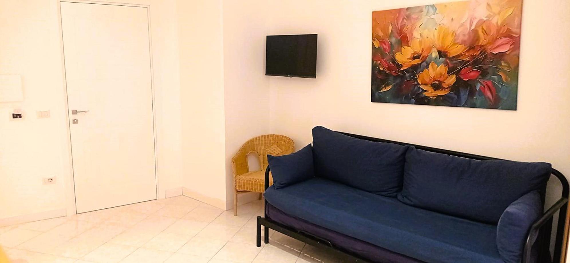 4 Apartment