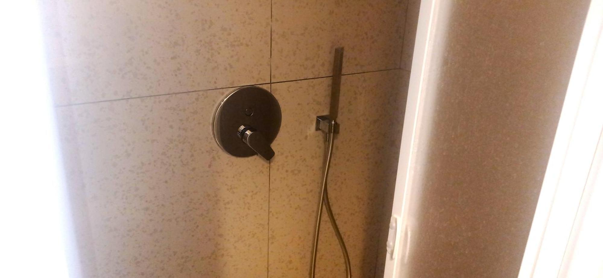 4 Apartment