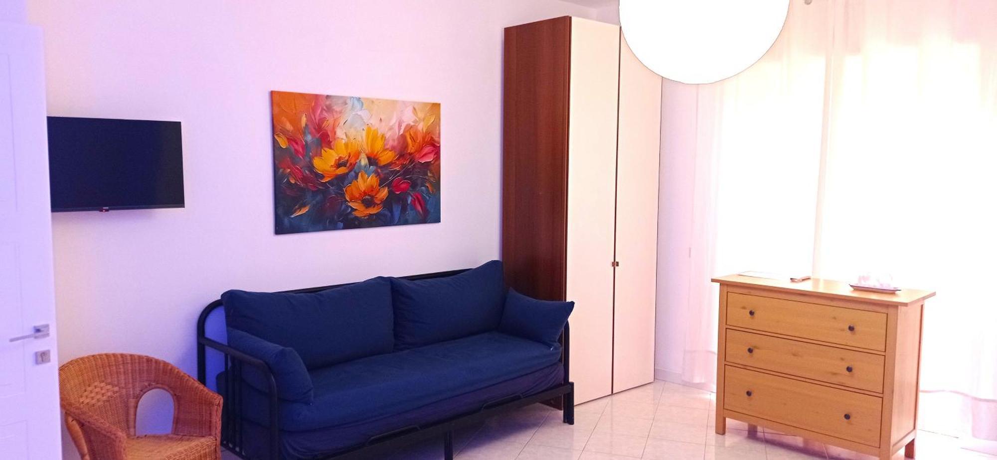 Apartment 4 *